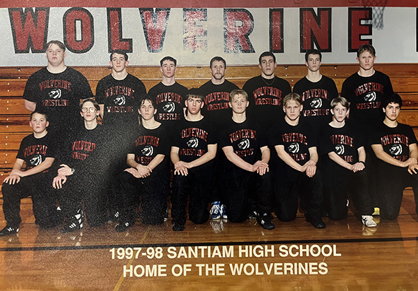 The 1998-99 Santiam High wrestling squad has been inducted into the Santiam School District Hall of Fame. Top row from left are Bryan Dodge, Travis Lanham, Nathan Raines, Coach Kerry Crowston,Tyson Hillyer, Sam Ruby and Aaron Thomas. Bottom row from left, Larry Crofoot, Charlie Schickling, Dan Ruby, Ben Lemke, Travis Hampton, John McClaughry, Jeremy York and Yusef Al- Abdul Razzaq. Submitted photo